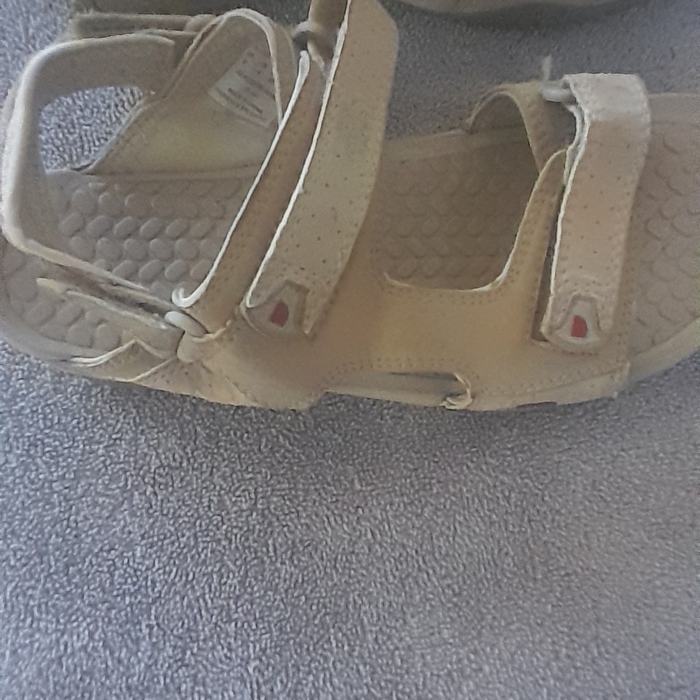 The North Face Adut Sandals Size 6